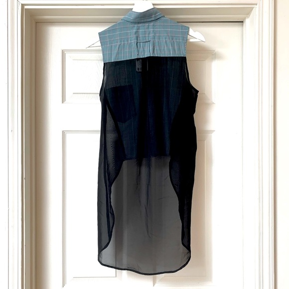 MOVING SALE | NWT Urban Outfitters Women’s Long Plaid Sleeveless Top, Size S - Picture 3 of 4